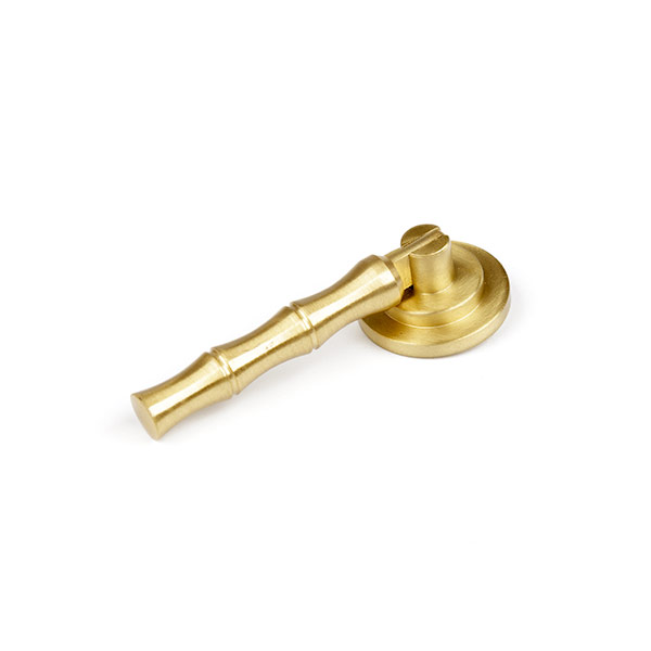 NK149 - Brass Handle Series